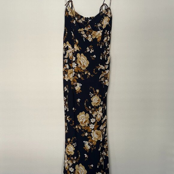 Reformation Dresses & Skirts - Reformation Kourtney Dress Divinity - Size 0